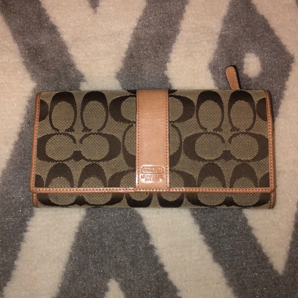 Coach Tri fold large wallet